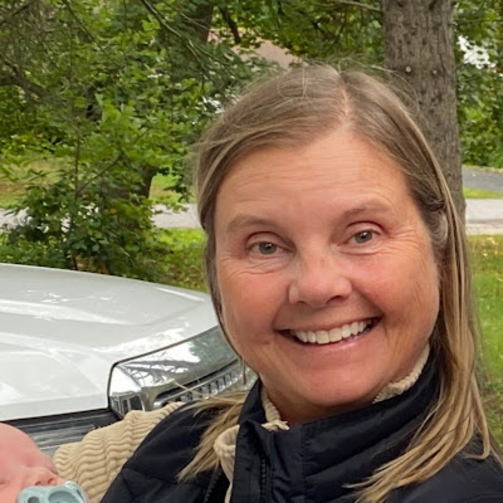 Meet your Posher, Donna